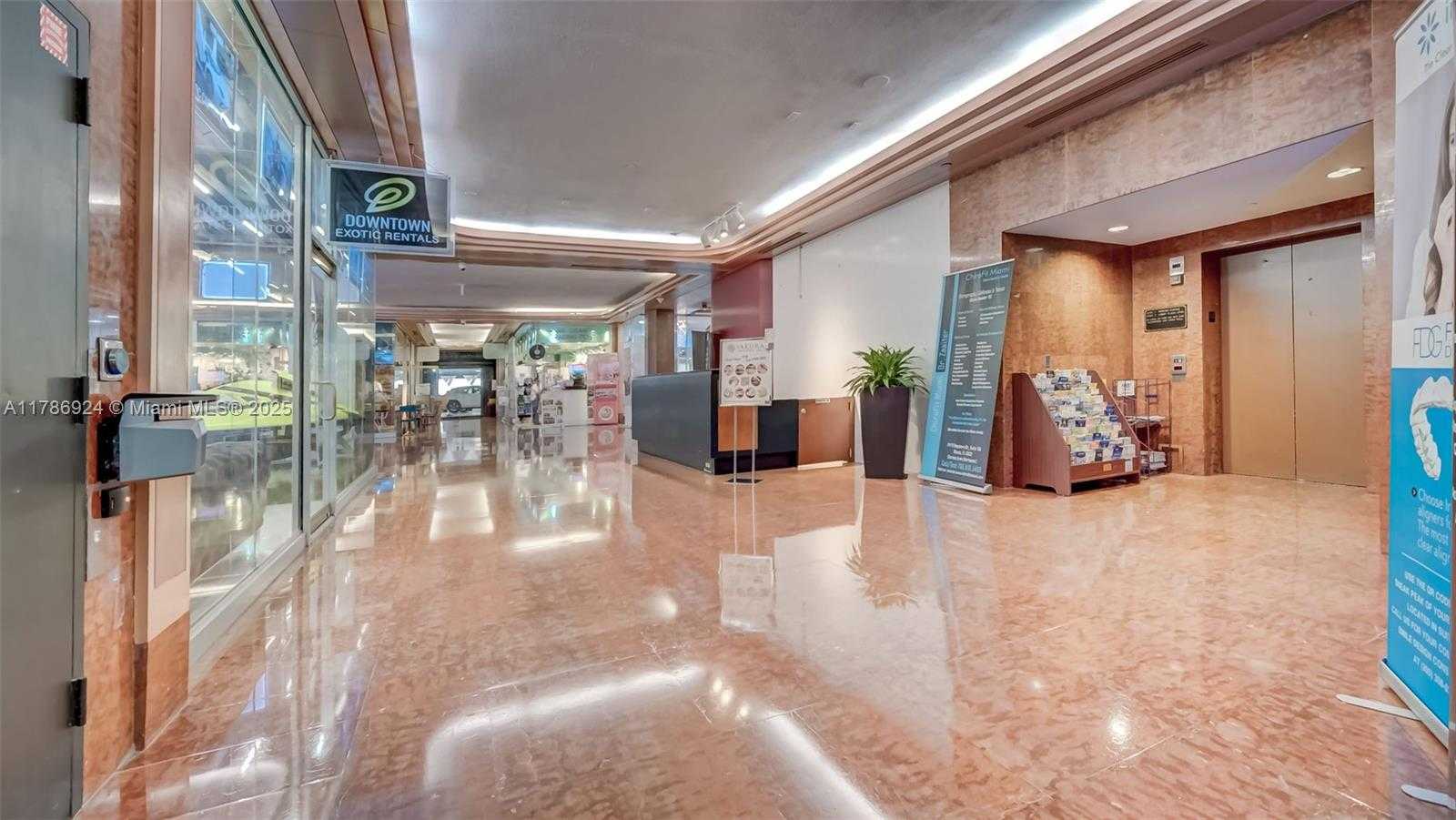 Small Image of 1717 NORTH BAYSHORE DR #A-1956, Miami Number 74