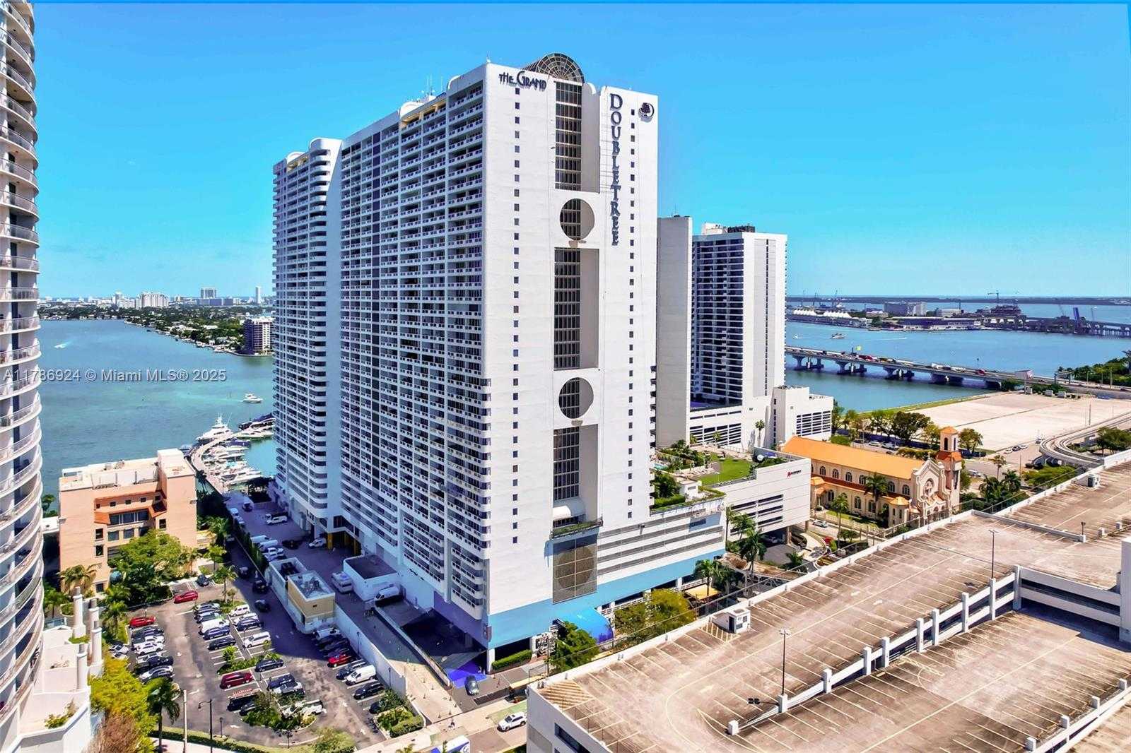 Small Image of 1717 NORTH BAYSHORE DR #A-1956, Miami Number 88
