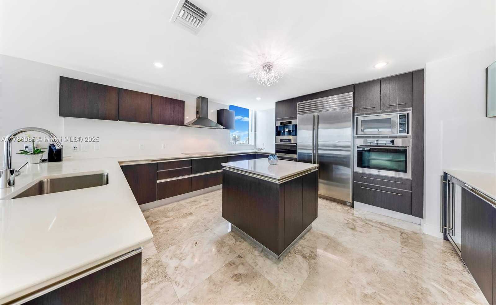 Small Image of 17001 COLLINS AVE #2401, Sunny Isles Beach Number 10