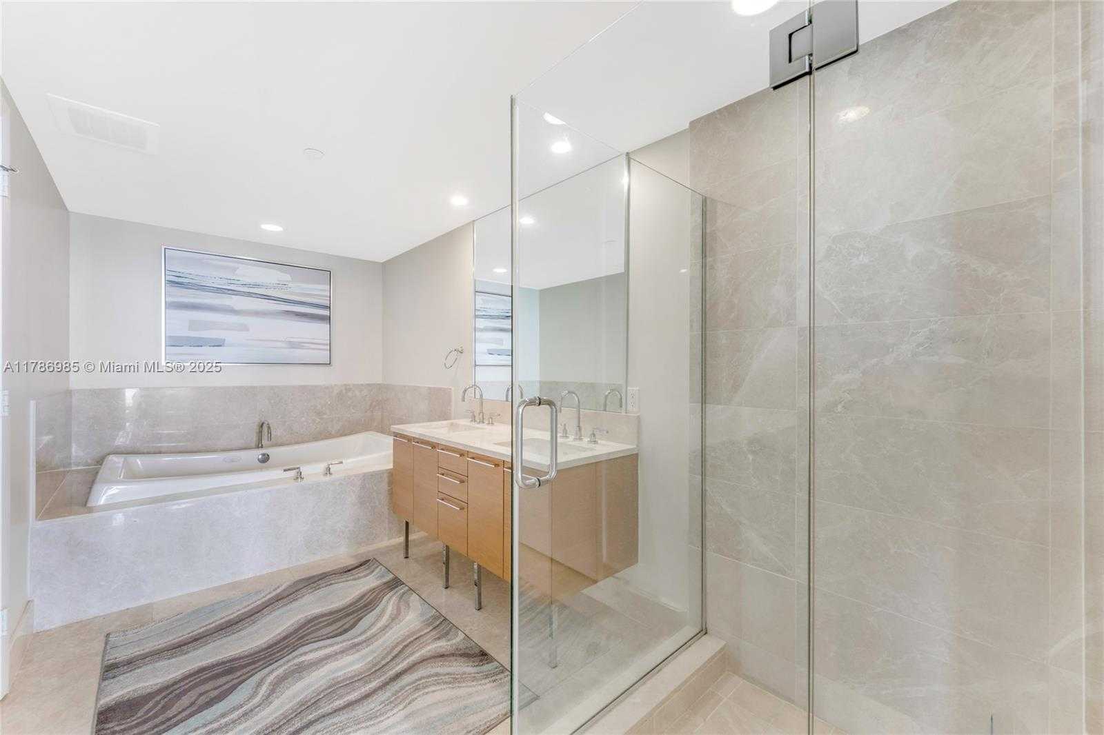 Small Image of 17001 COLLINS AVE #2401, Sunny Isles Beach Number 13