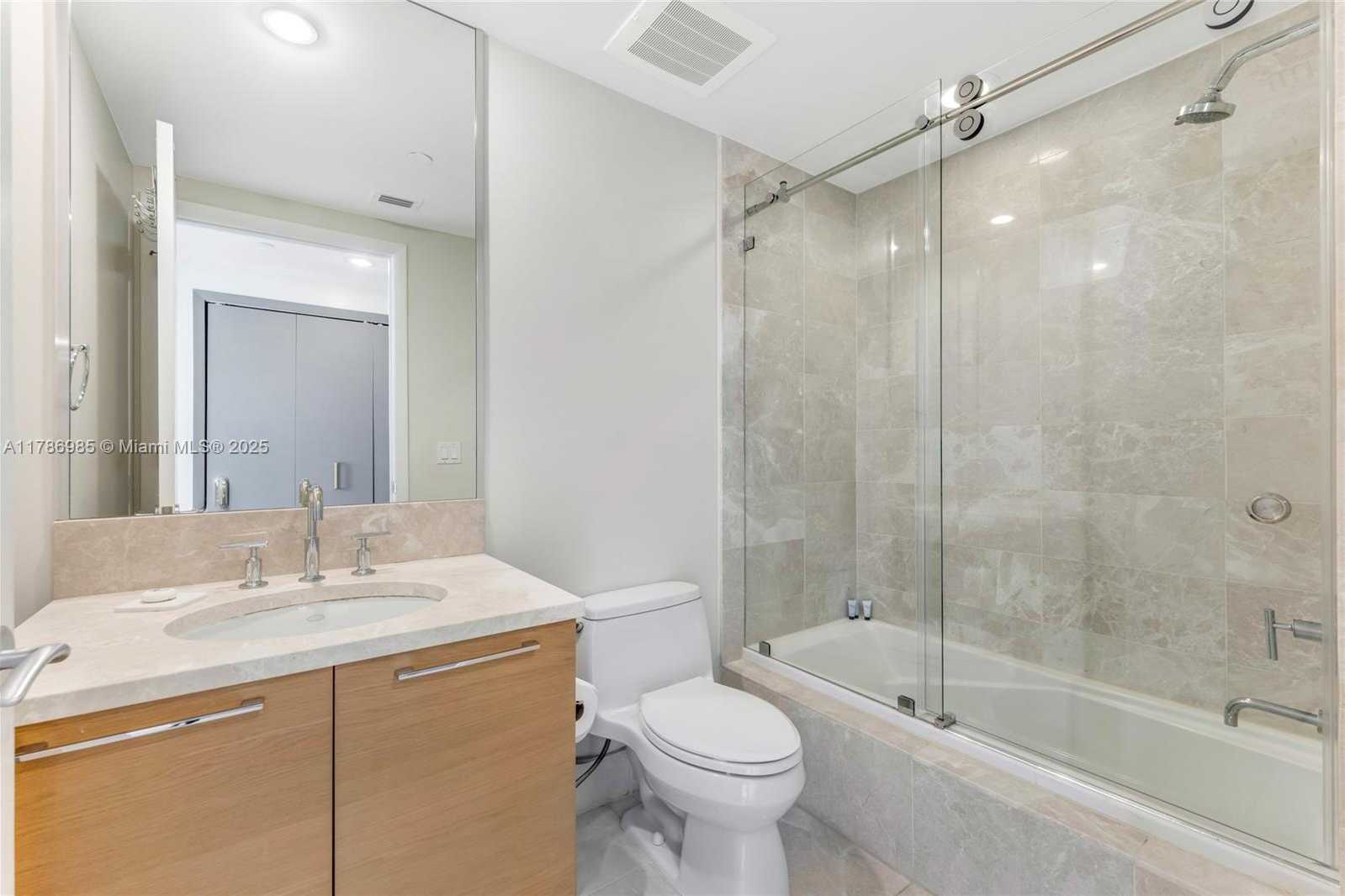 Small Image of 17001 COLLINS AVE #2401, Sunny Isles Beach Number 19