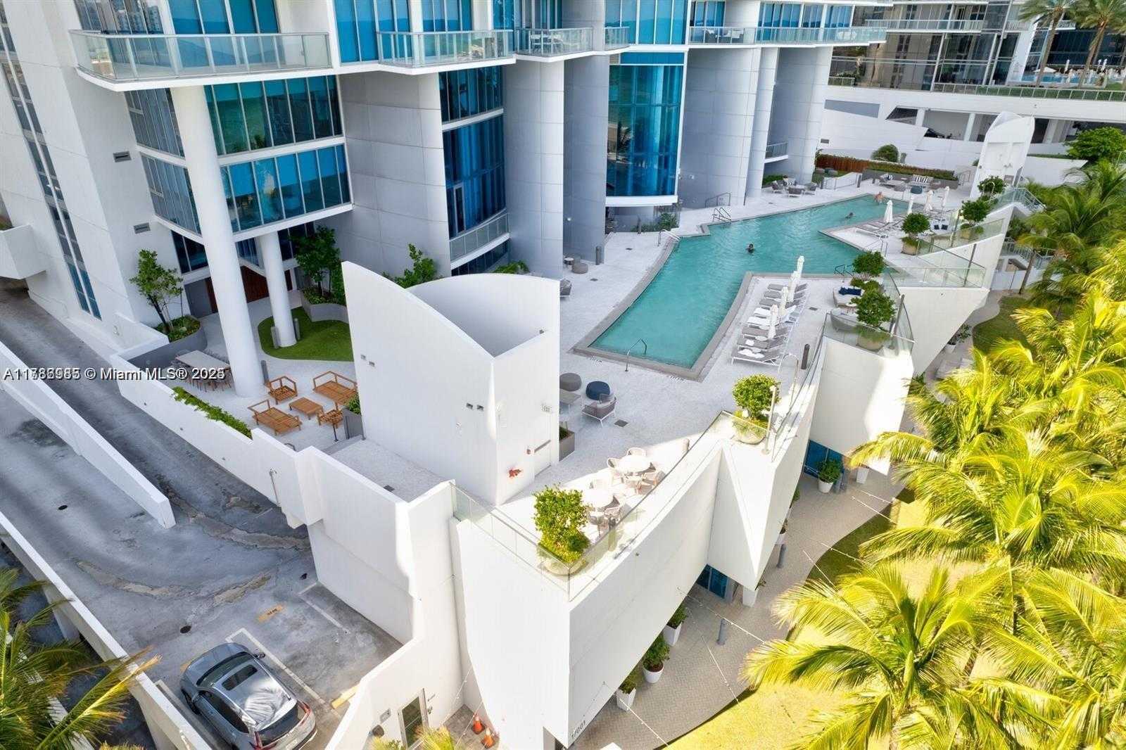 Small Image of 17001 COLLINS AVE #2401, Sunny Isles Beach Number 32