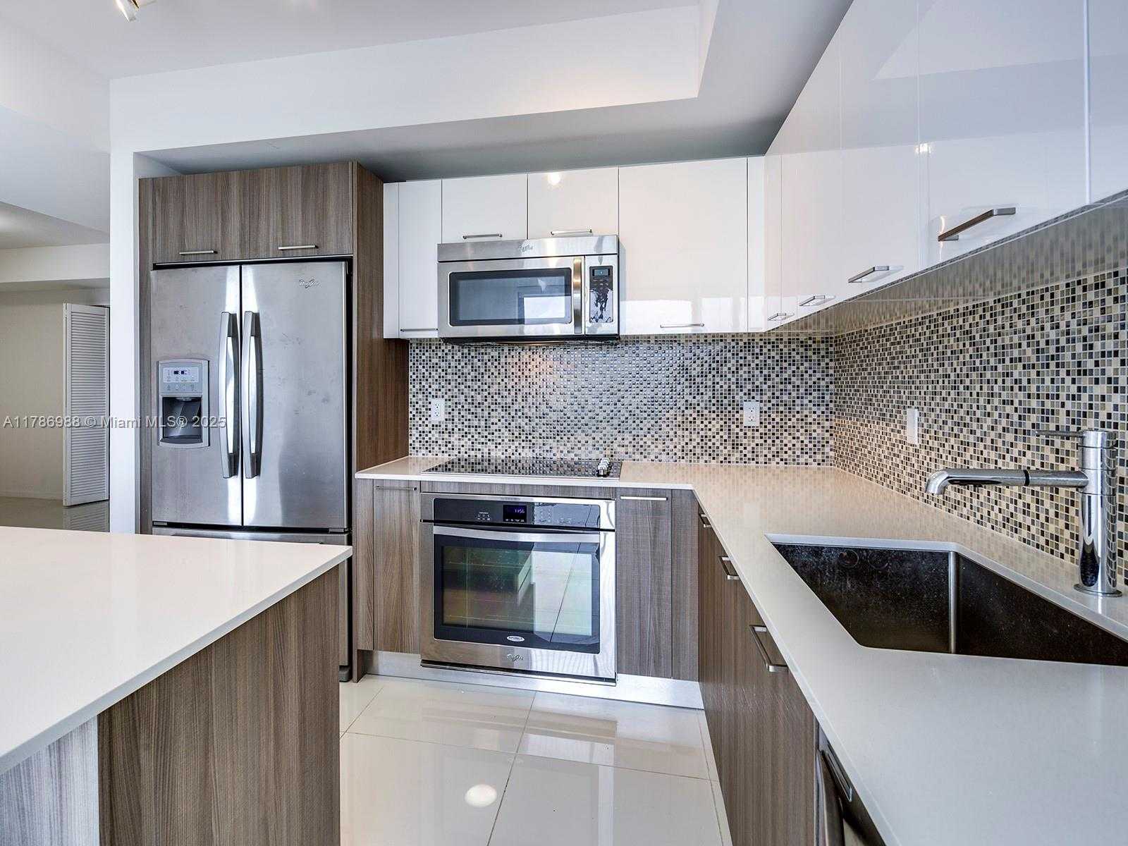 Small Image of 5300 PASEO BLVD #508, Doral Number 10