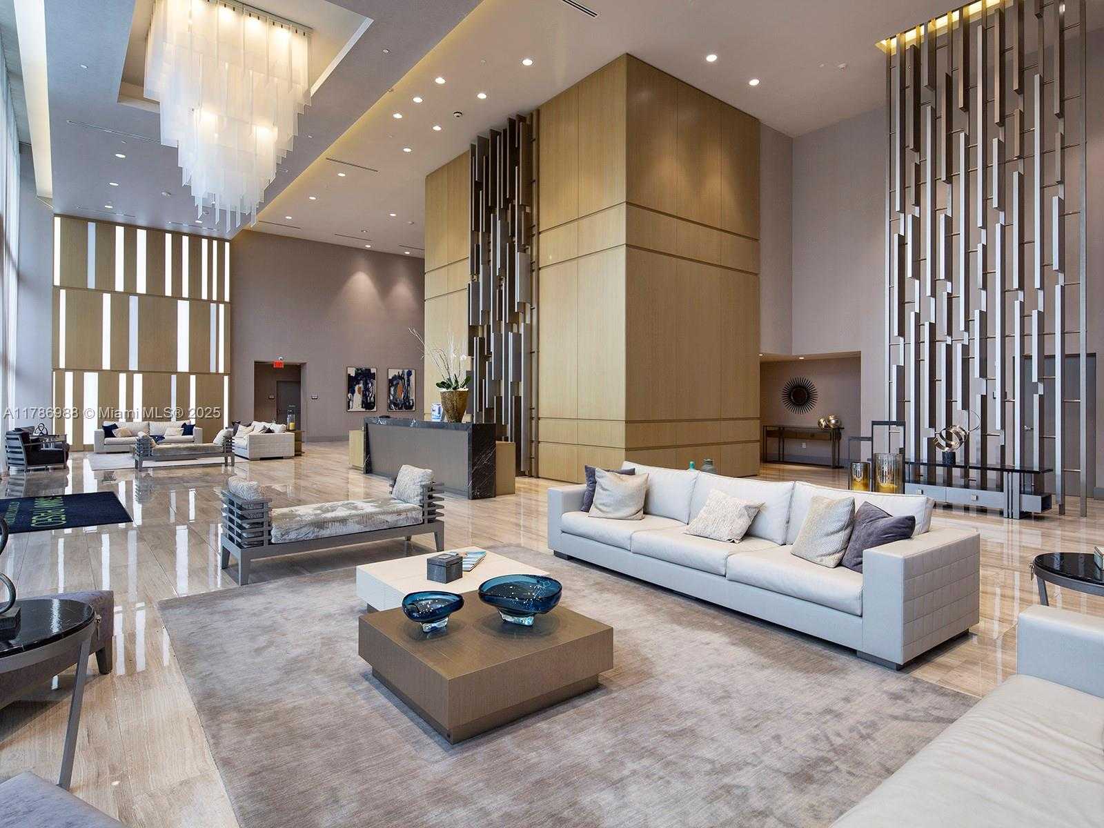 Small Image of 5300 PASEO BLVD #508, Doral Number 17