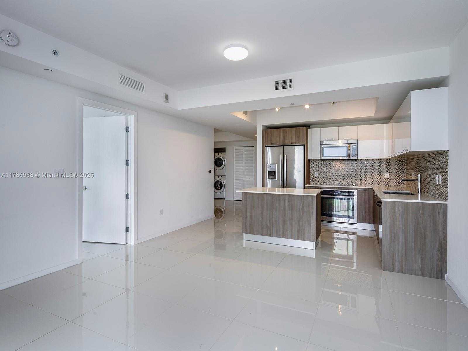 Small Image of 5300 PASEO BLVD #508, Doral Number 5