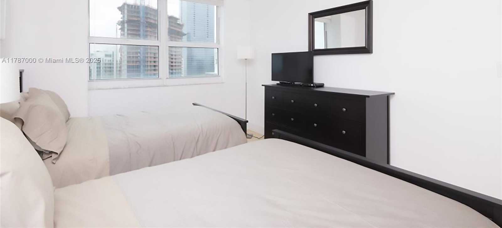 Small Image of 1155 BRICKELL BAY DR #2701, Miami Number 13
