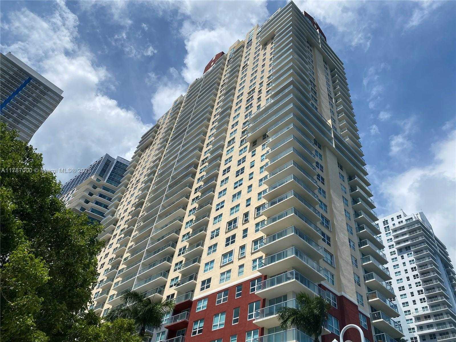 Small Image of 1155 BRICKELL BAY DR #2701, Miami Number 19