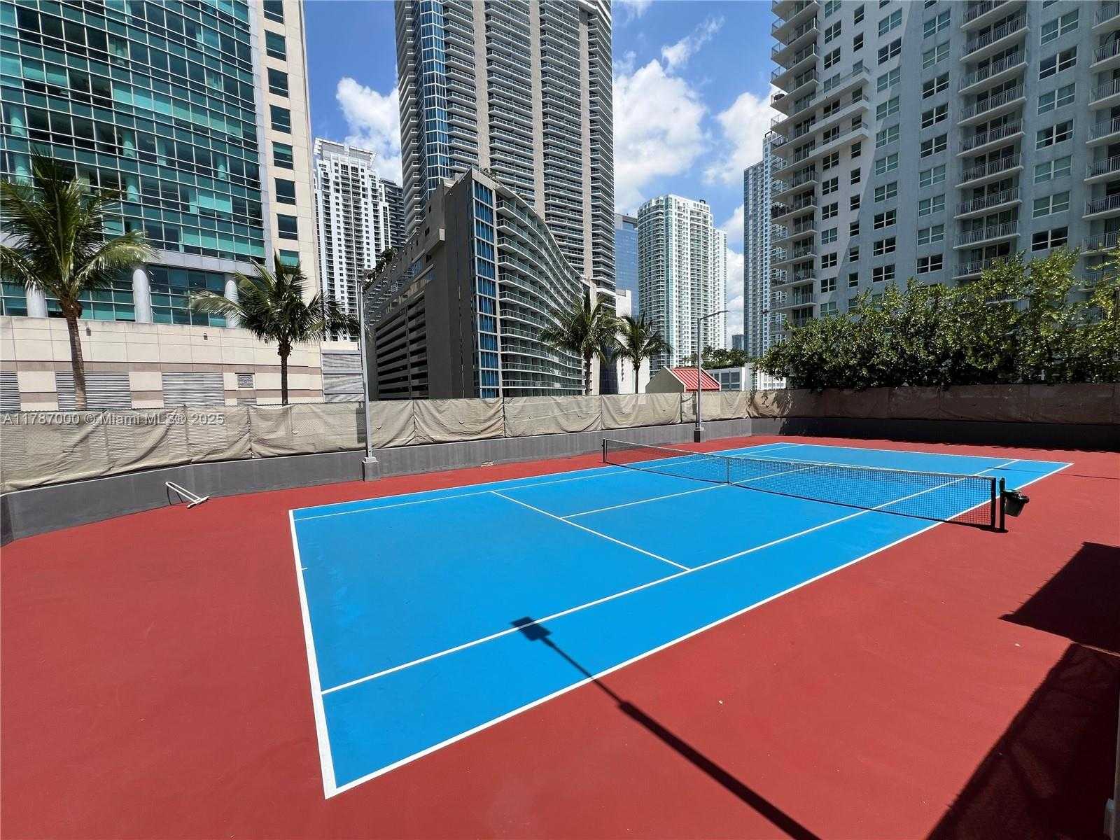 Small Image of 1155 BRICKELL BAY DR #2701, Miami Number 24