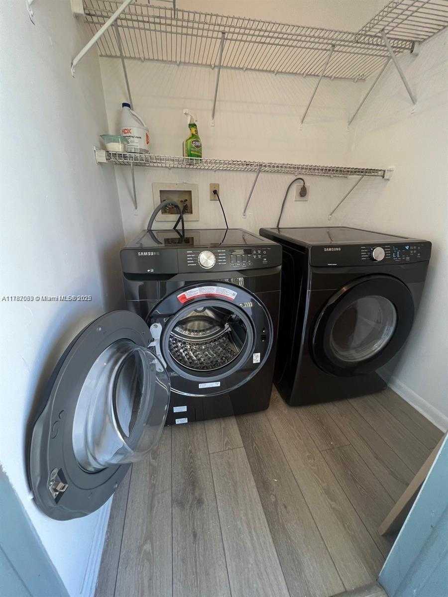 Small Image of 9715 HAMMOCKS BLVD #203, Miami Number 3