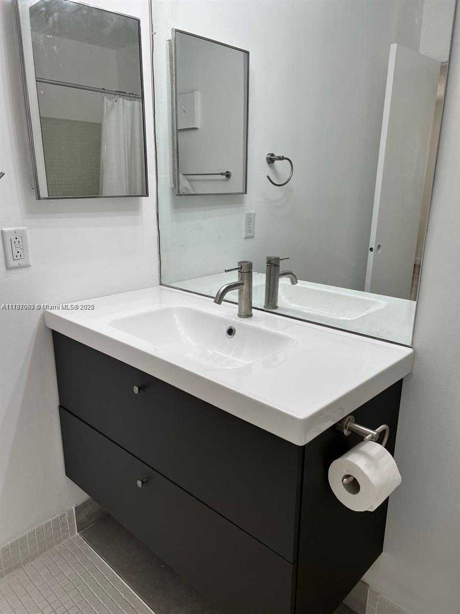 Small Image of 9715 HAMMOCKS BLVD #203, Miami Number 7