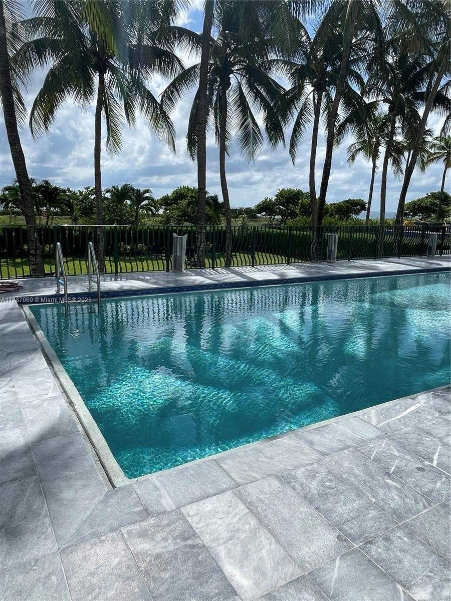 Small Image of 9195 COLLINS AVE #1012, Surfside Number 22