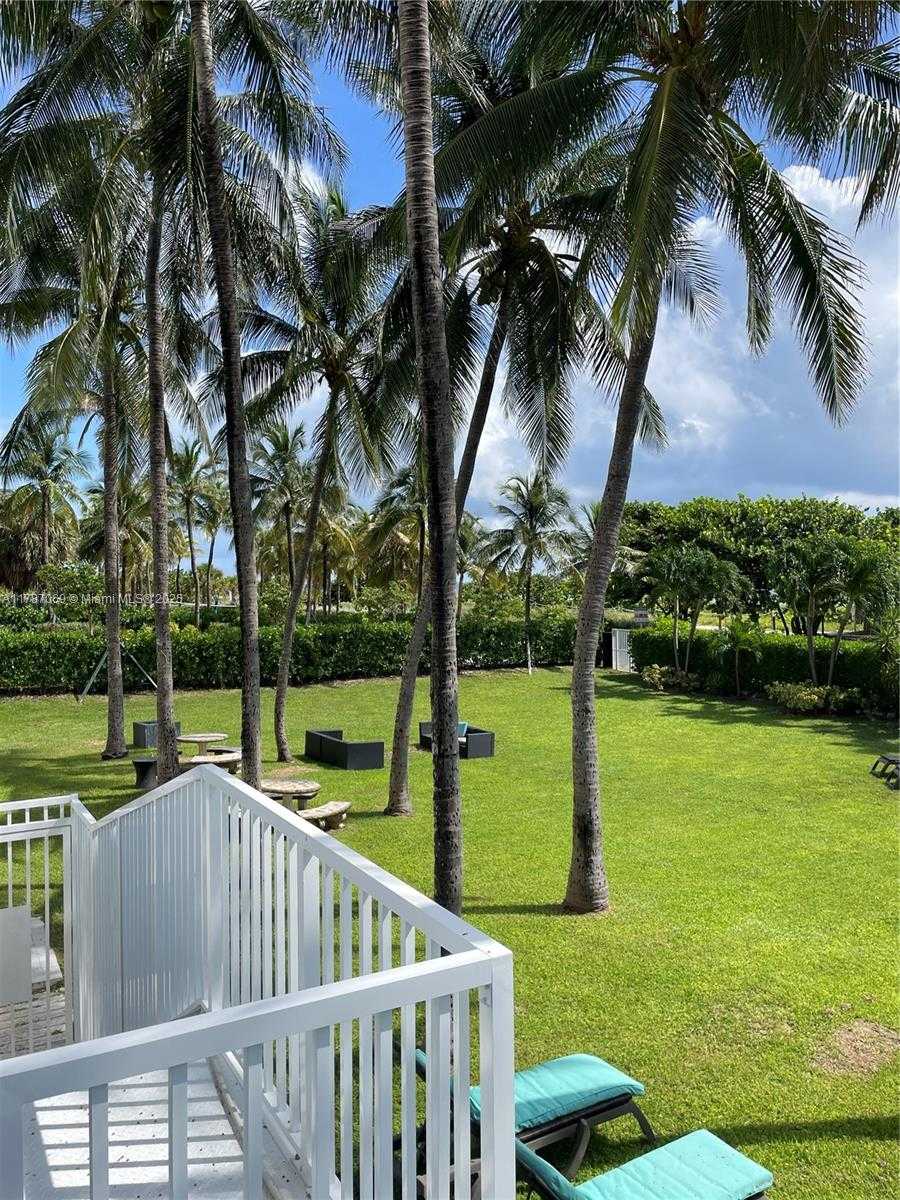 Small Image of 9195 COLLINS AVE #1012, Surfside Number 25