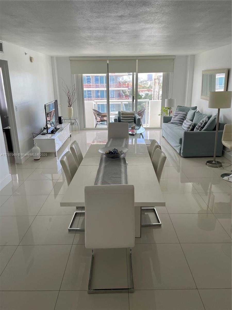 Small Image of 9195 COLLINS AVE #1012, Surfside Number 7