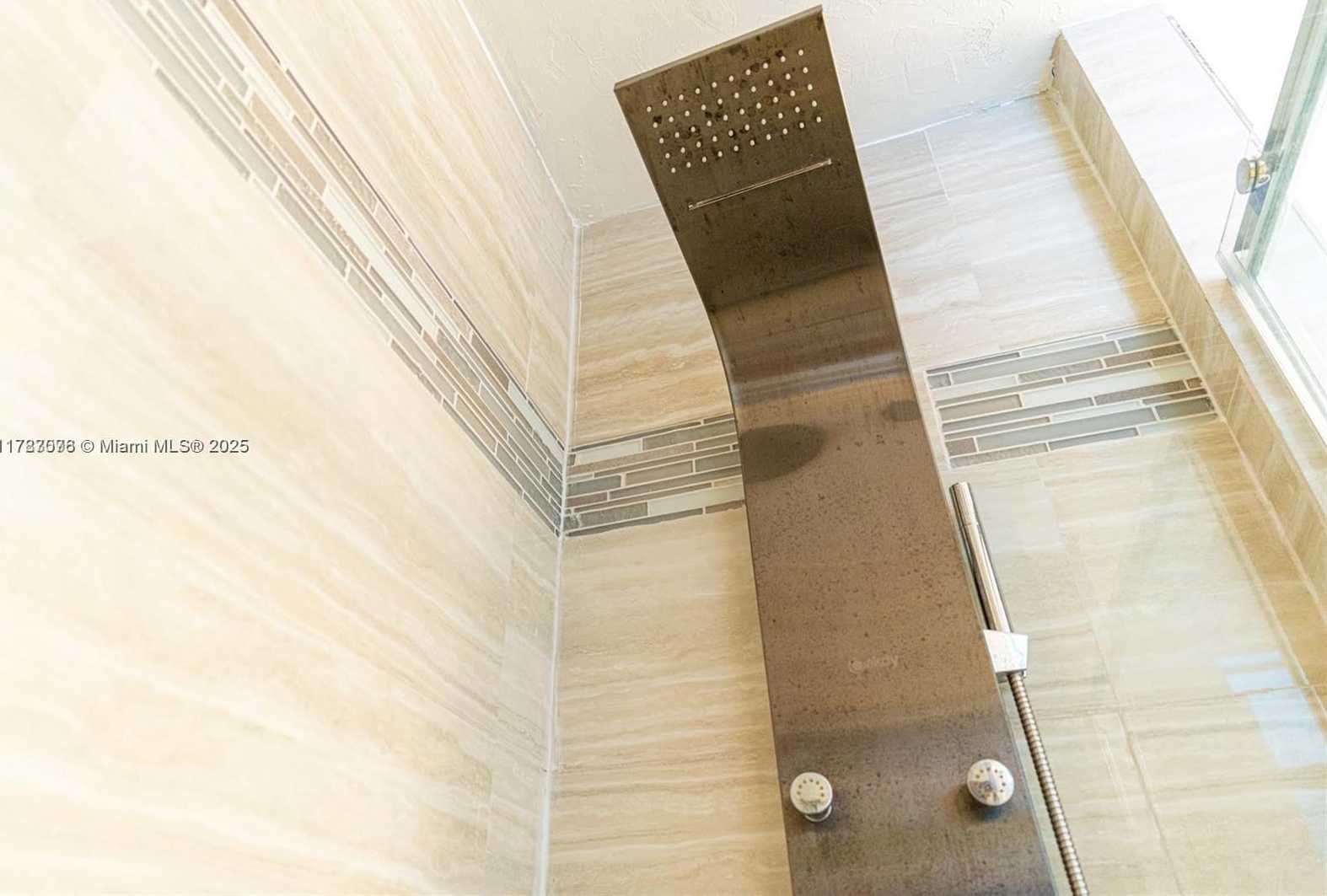Small Image of 809 SOUTH EAST 14TH DR, Deerfield Beach Number 19