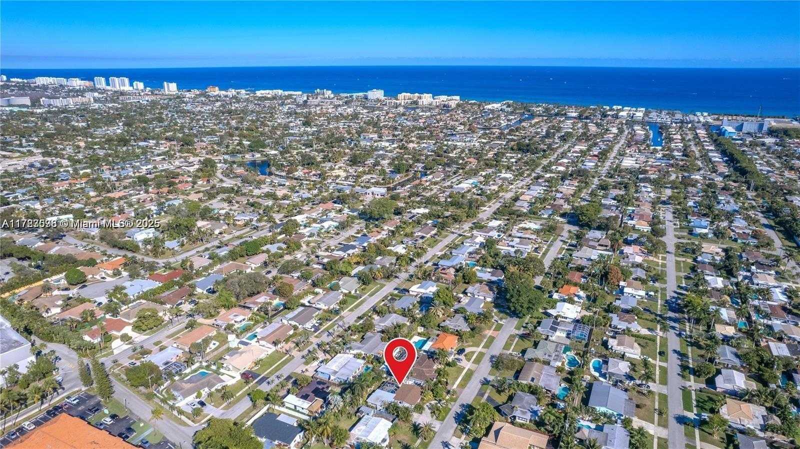 Small Image of 809 SOUTH EAST 14TH DR, Deerfield Beach Number 25