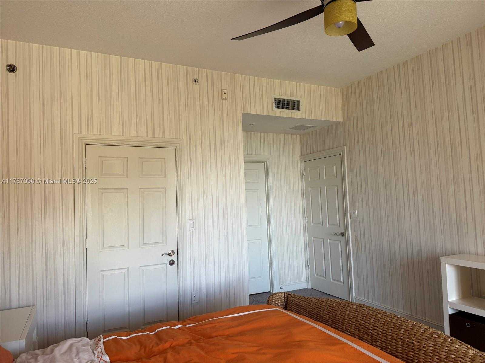 Small Image of 3001 NORTH EAST 185TH ST #616, Aventura Number 37