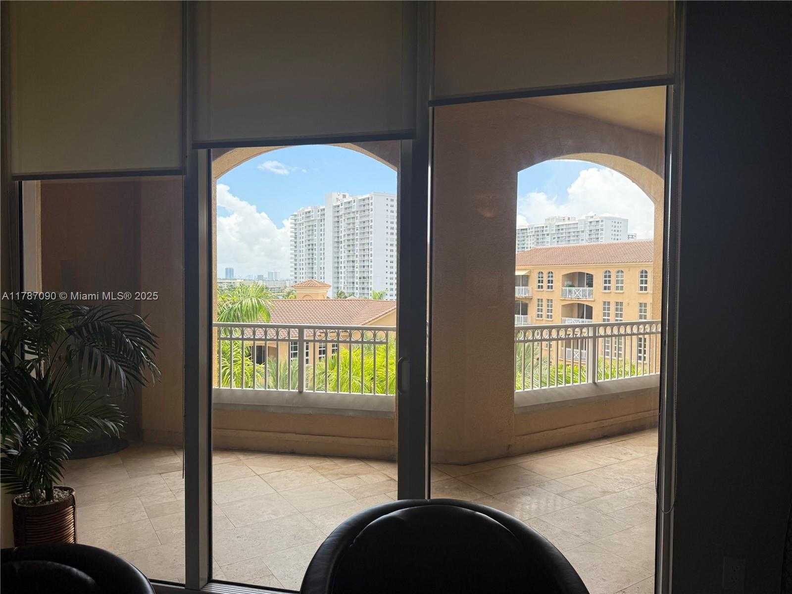 Small Image of 3001 NORTH EAST 185TH ST #616, Aventura Number 39