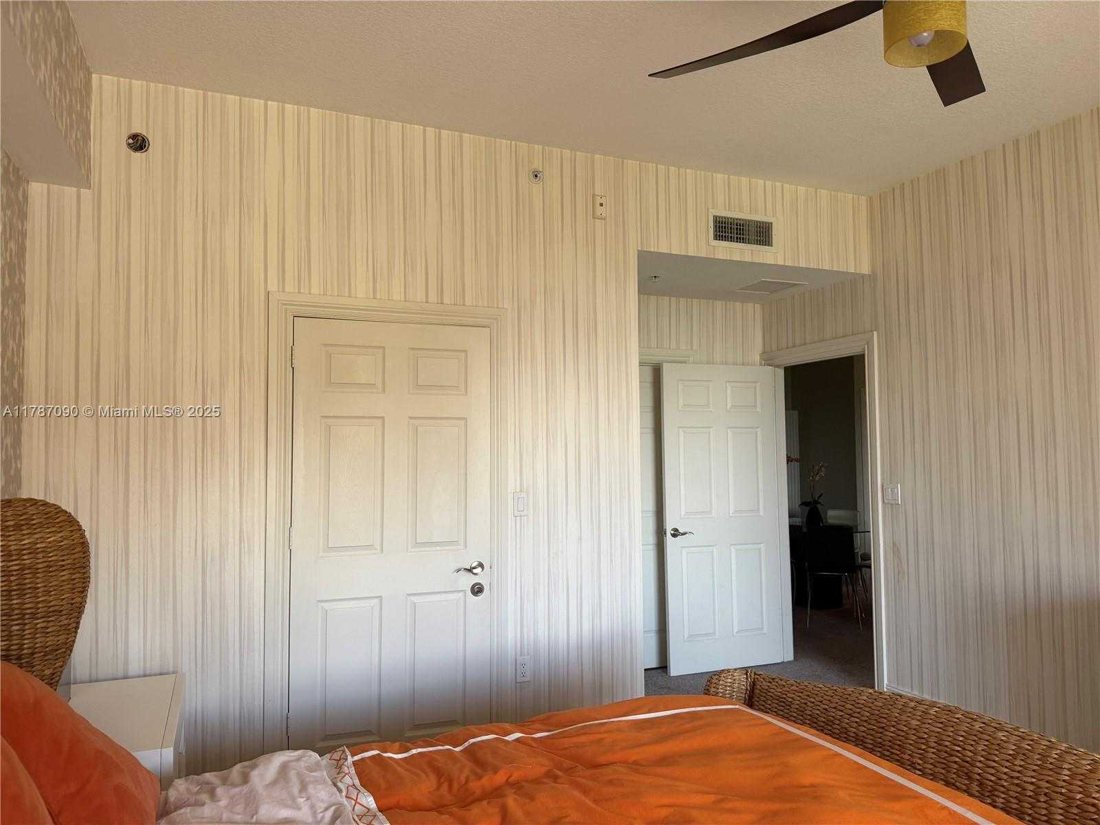 Small Image of 3001 NORTH EAST 185TH ST #616, Aventura Number 44