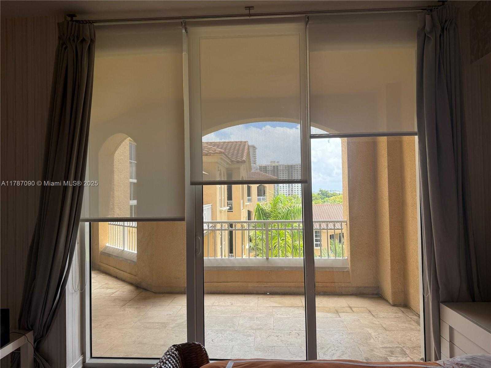 Small Image of 3001 NORTH EAST 185TH ST #616, Aventura Number 52