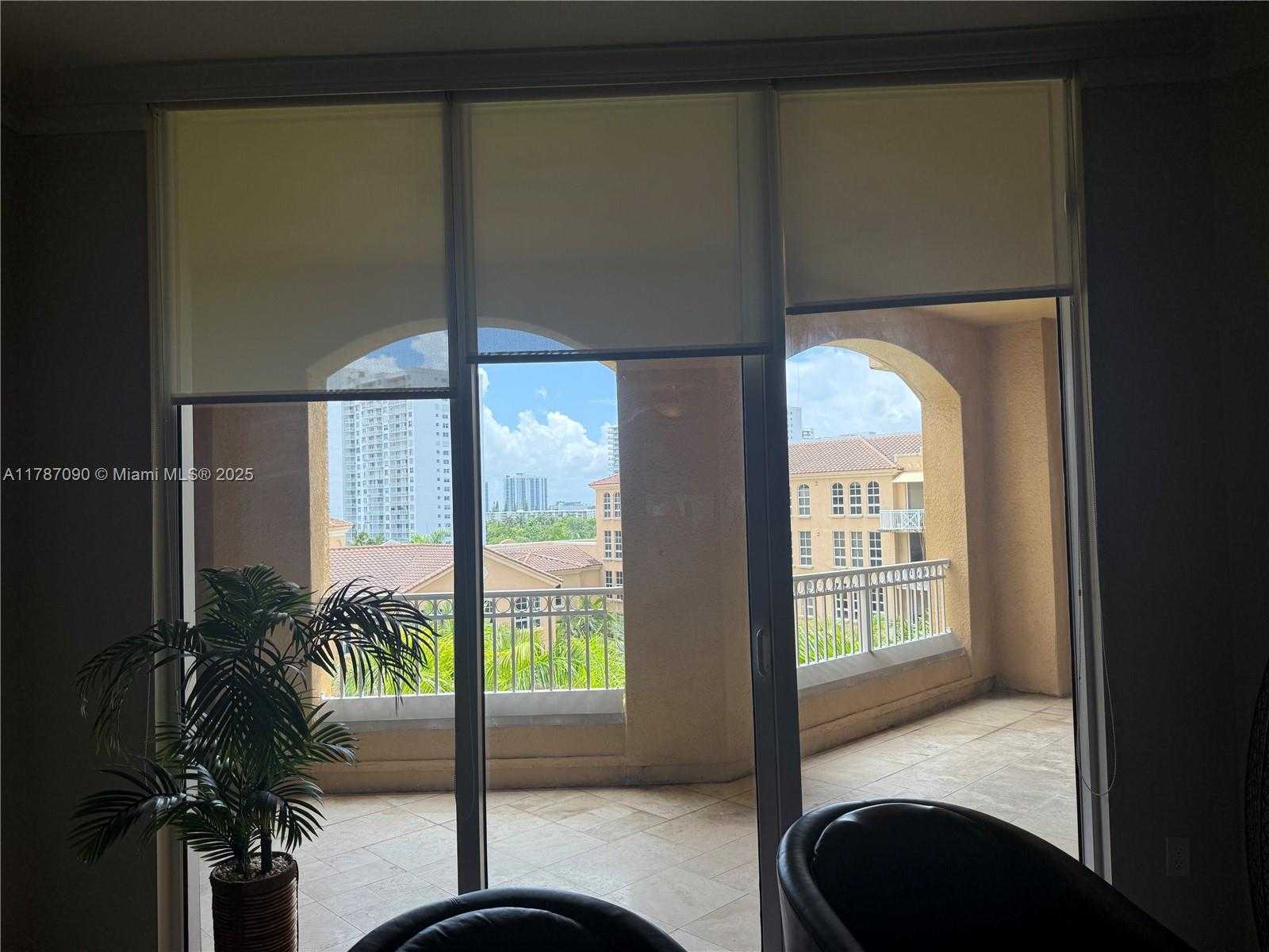 Small Image of 3001 NORTH EAST 185TH ST #616, Aventura Number 53