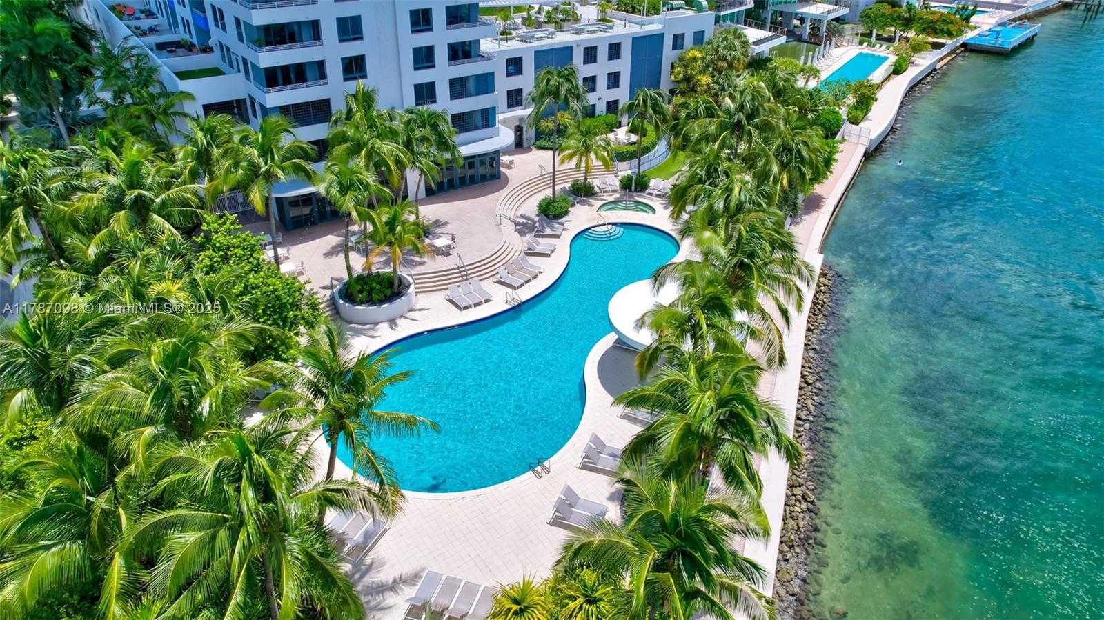 Small Image of 1330 WEST AVE #909, Miami Beach Number 24