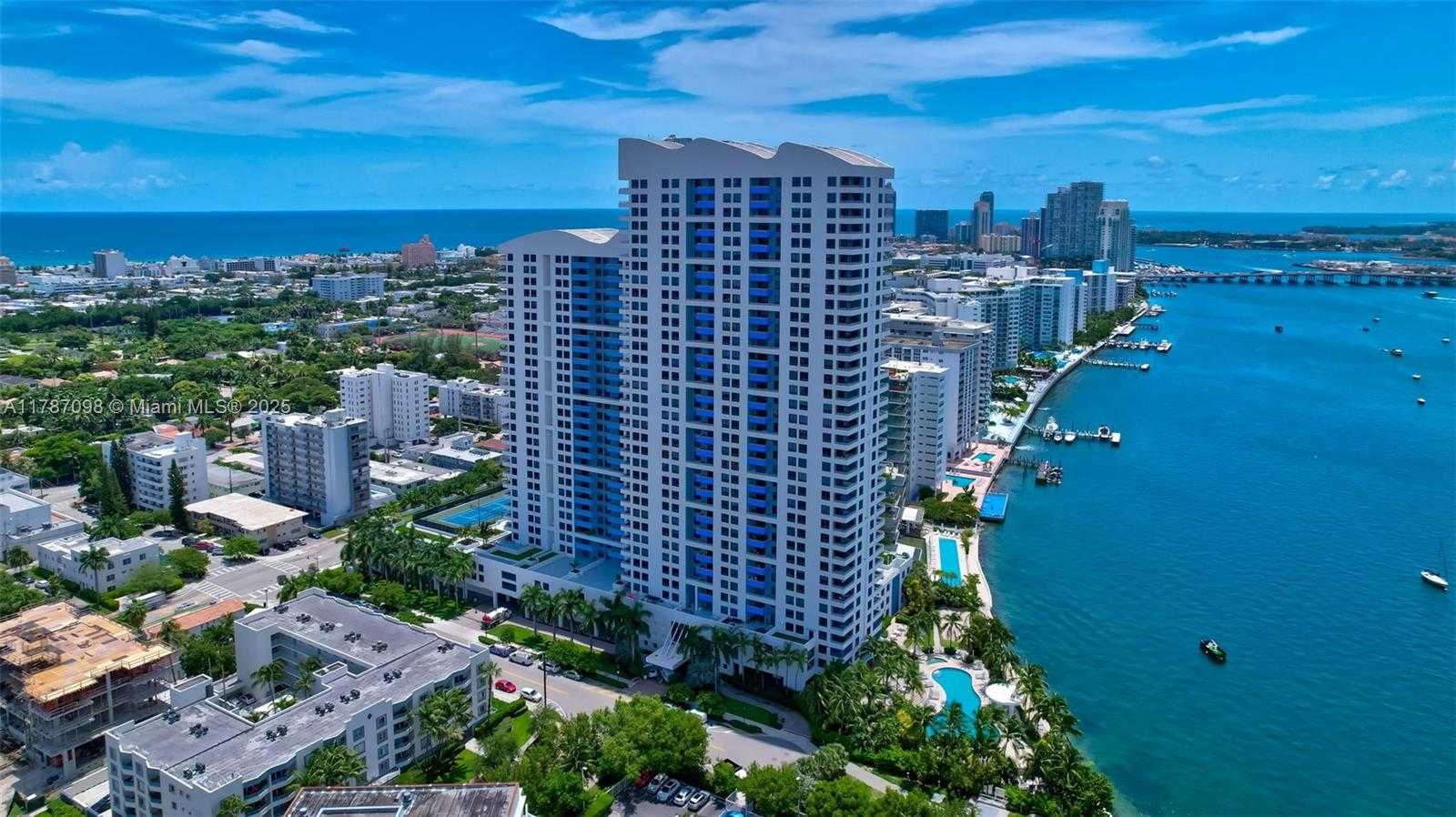 Small Image of 1330 WEST AVE #909, Miami Beach Number 28