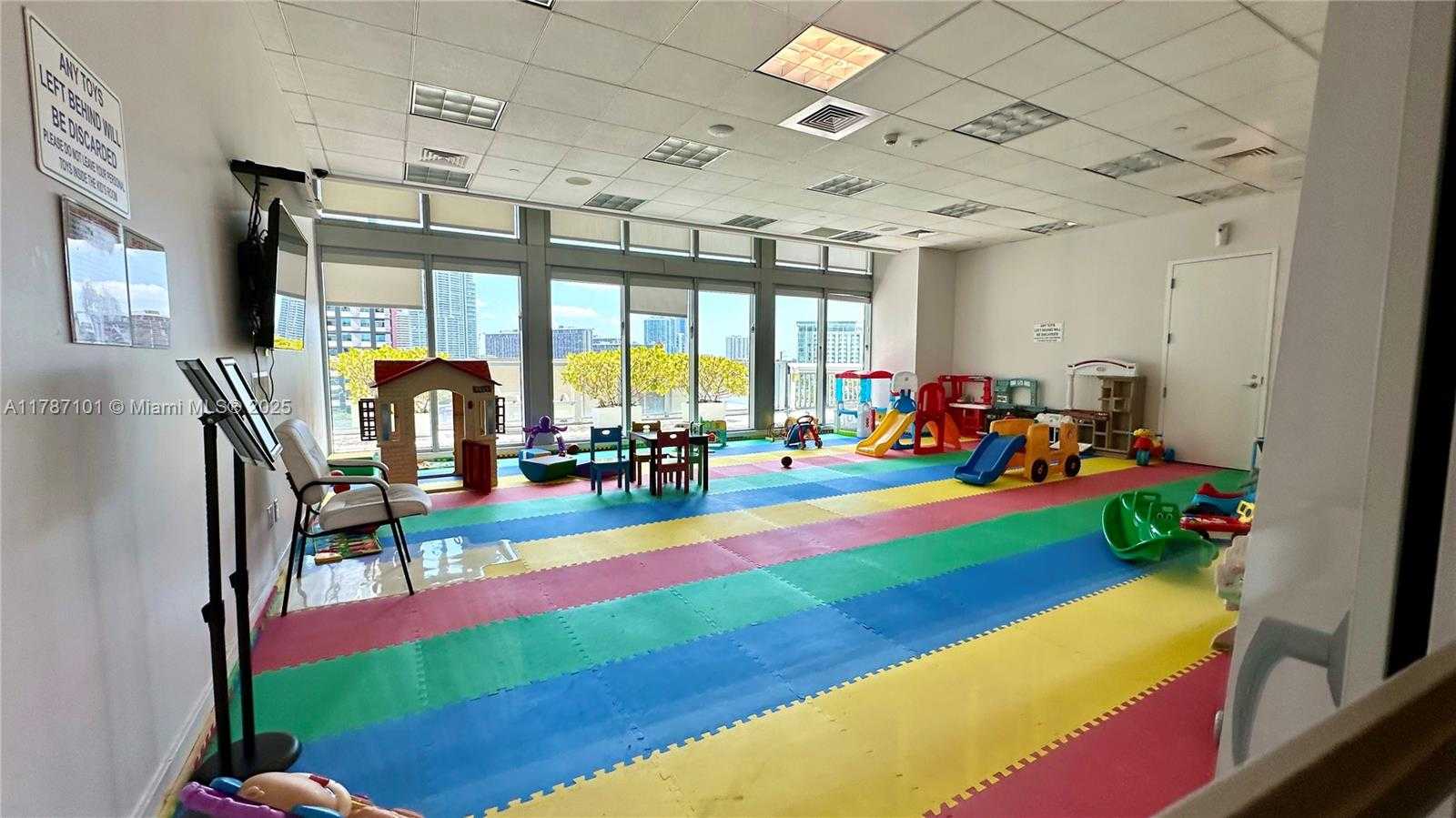 Small Image of 79 SOUTH WEST 12TH ST #3603-S, Miami Number 17