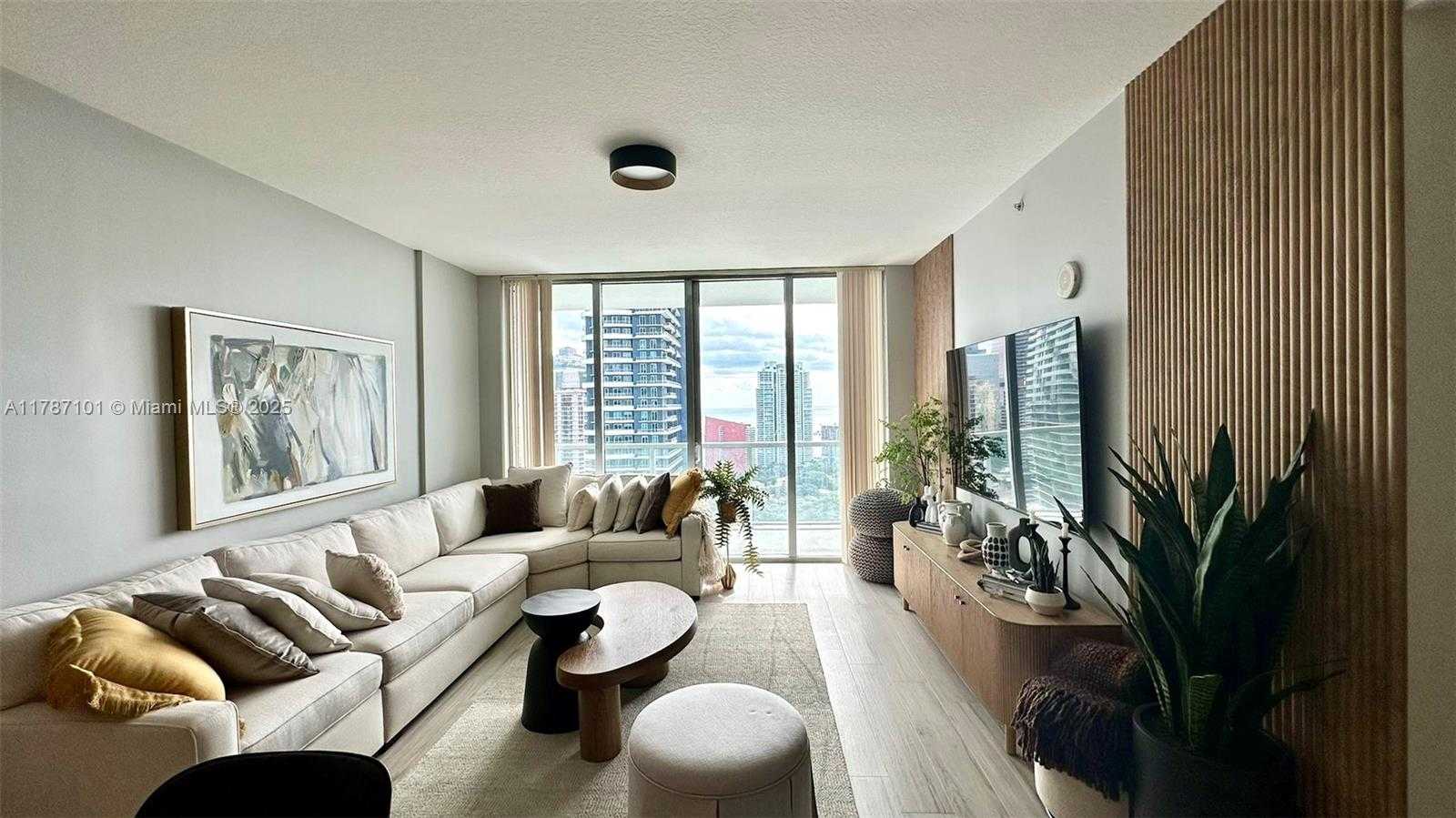 Small Image of 79 SOUTH WEST 12TH ST #3603-S, Miami Number 2