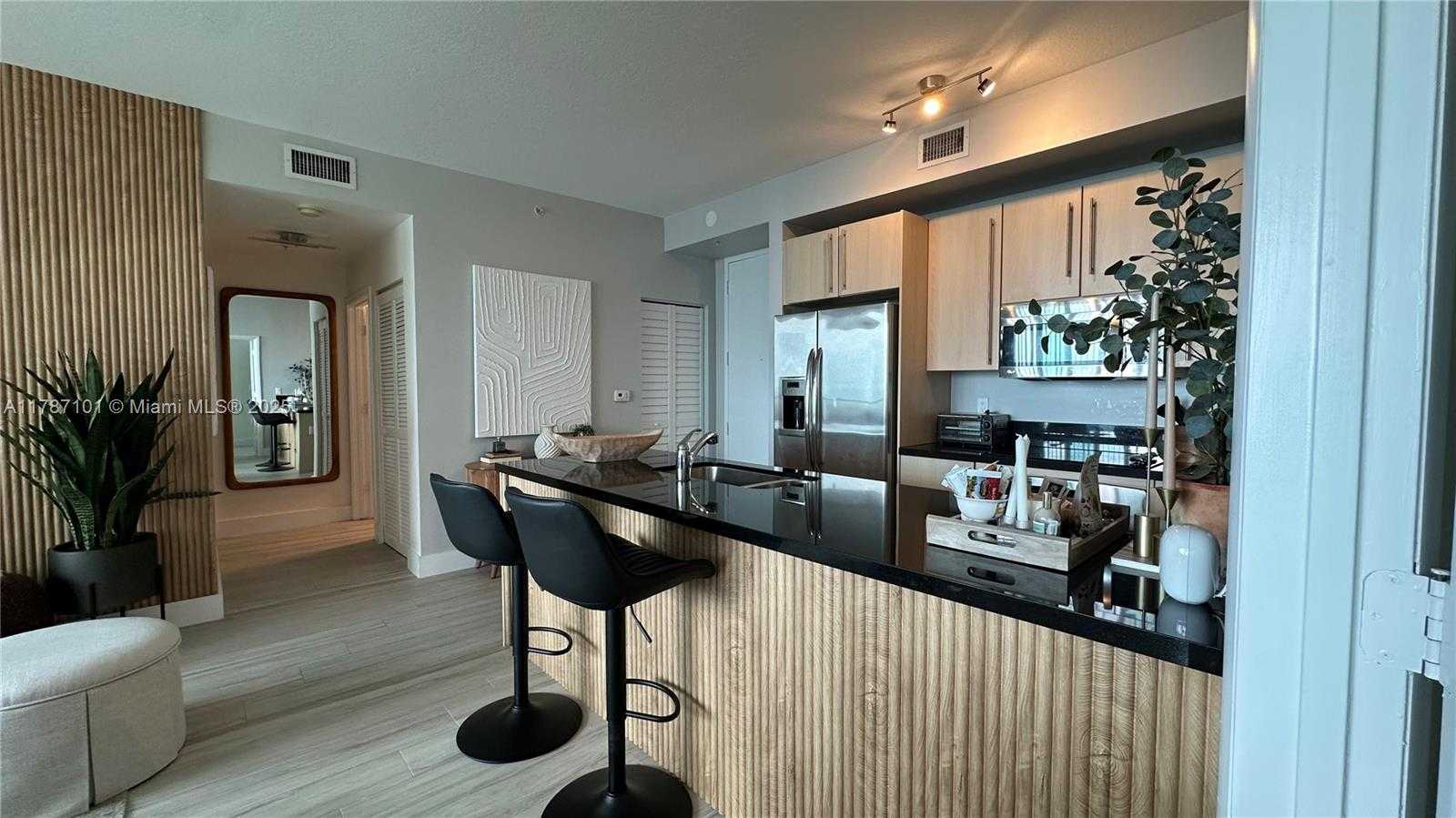 Small Image of 79 SOUTH WEST 12TH ST #3603-S, Miami Number 26