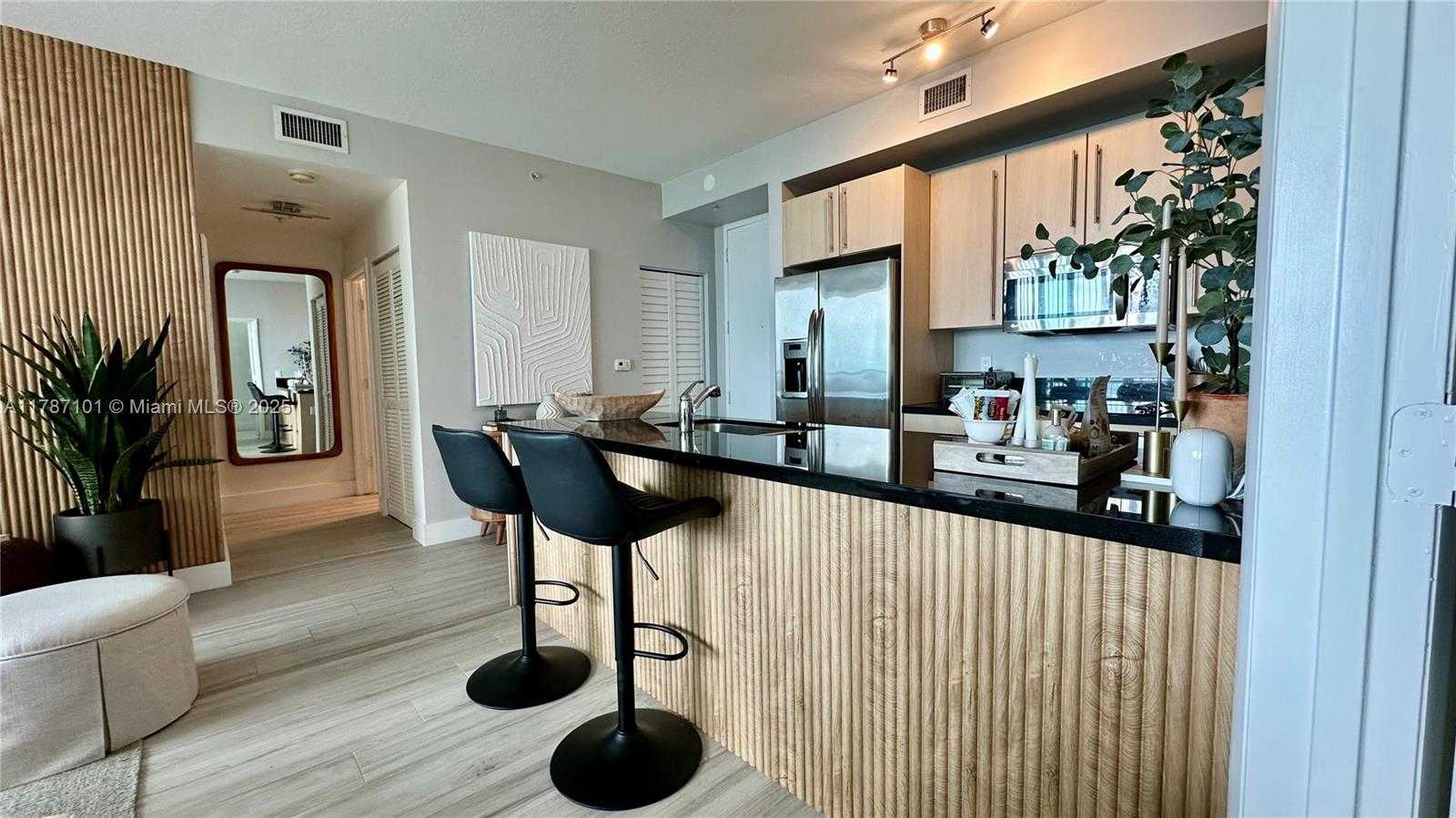 Small Image of 79 SOUTH WEST 12TH ST #3603-S, Miami Number 27
