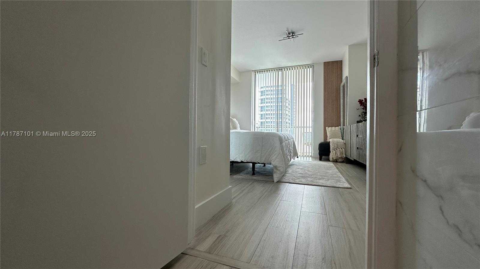 Small Image of 79 SOUTH WEST 12TH ST #3603-S, Miami Number 29