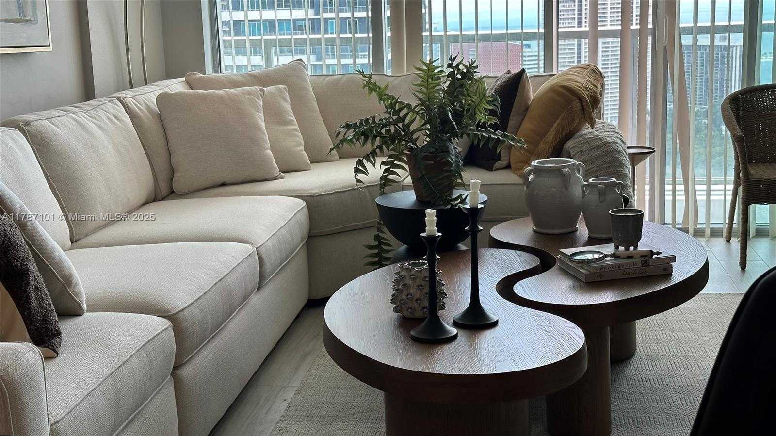 Small Image of 79 SOUTH WEST 12TH ST #3603-S, Miami Number 42