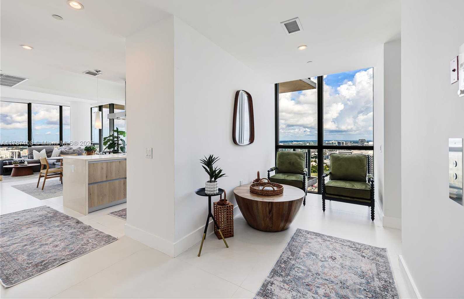 Small Image of 1100 BISCAYNE BLVD #4508, Miami Number 2