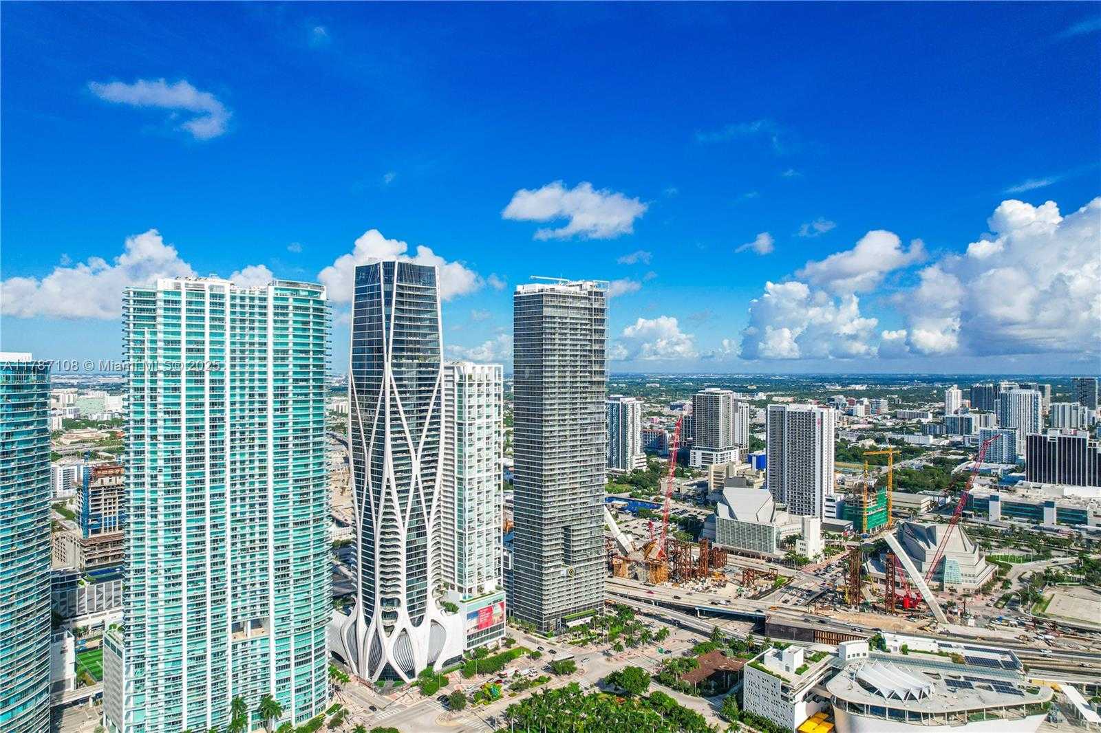 Small Image of 1100 BISCAYNE BLVD #4508, Miami Number 23