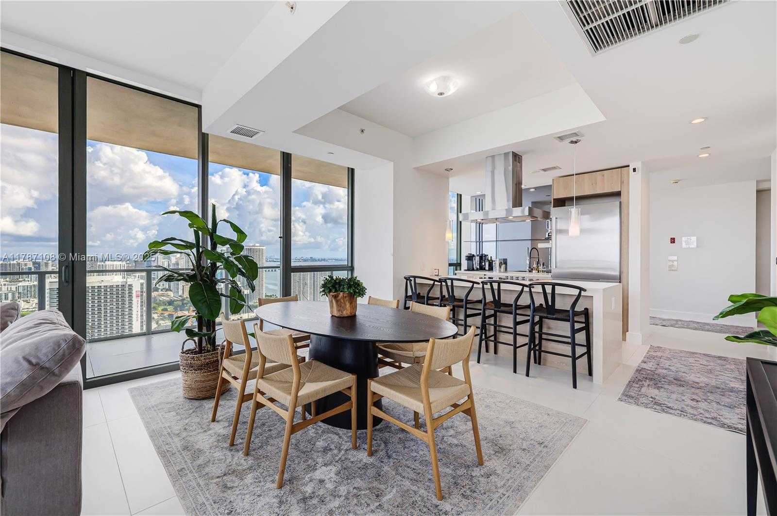 Small Image of 1100 BISCAYNE BLVD #4508, Miami Number 6