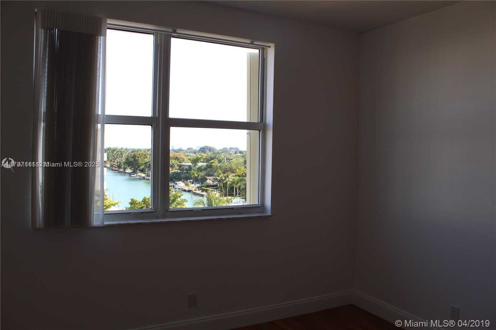 Small Image of 10140 WEST BAY HARBOR DR #603C, Bay Harbor Islands Number 25