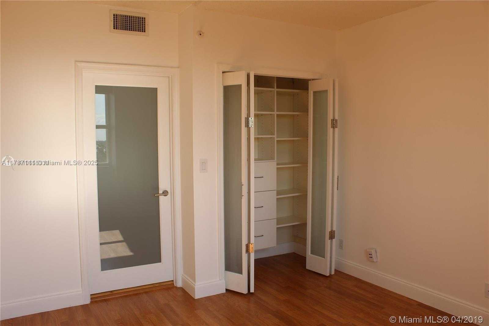Small Image of 10140 WEST BAY HARBOR DR #603C, Bay Harbor Islands Number 27