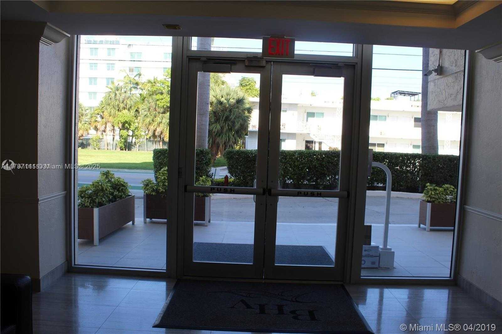 Small Image of 10140 WEST BAY HARBOR DR #603C, Bay Harbor Islands Number 33