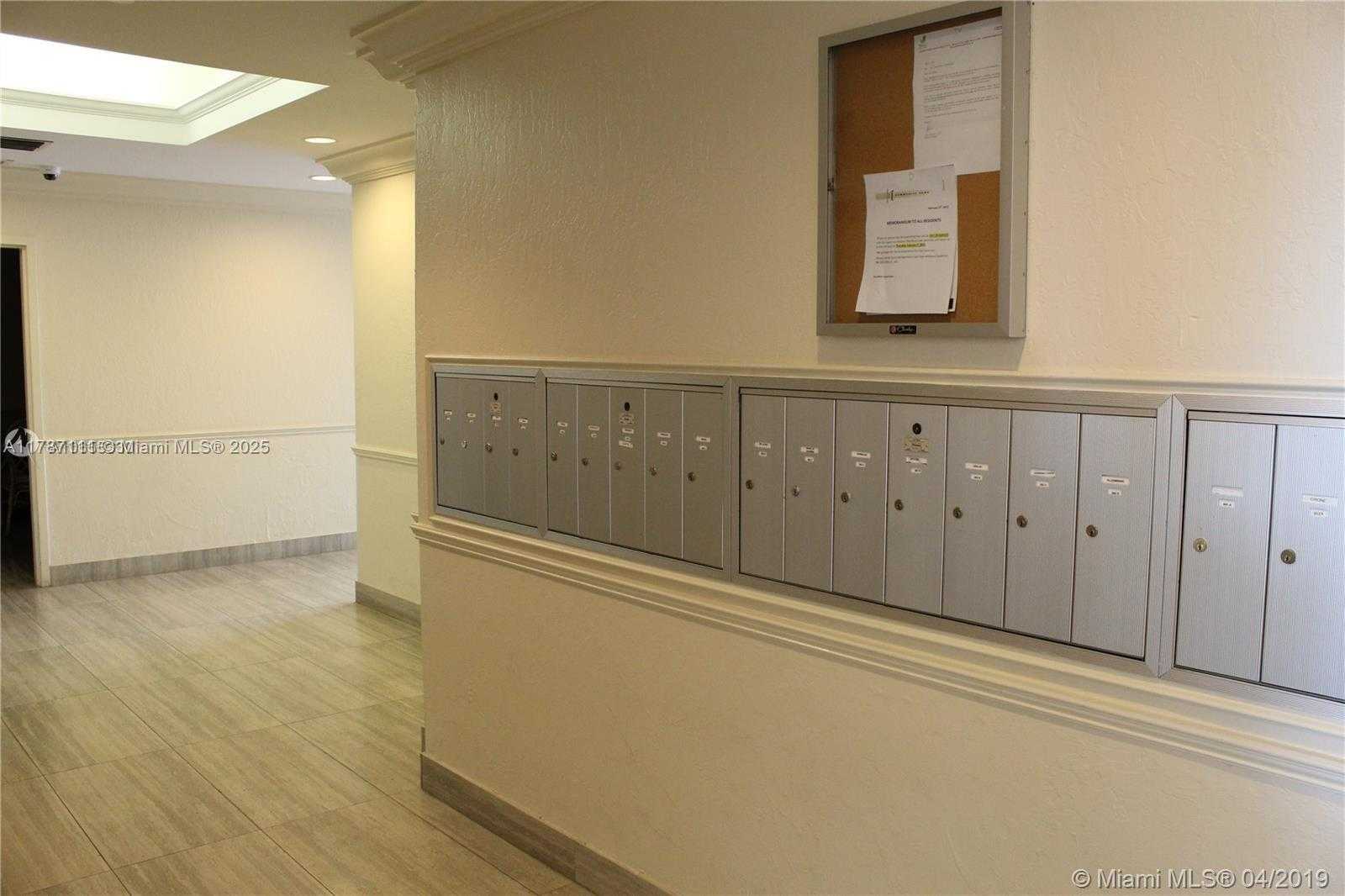Small Image of 10140 WEST BAY HARBOR DR #603C, Bay Harbor Islands Number 36
