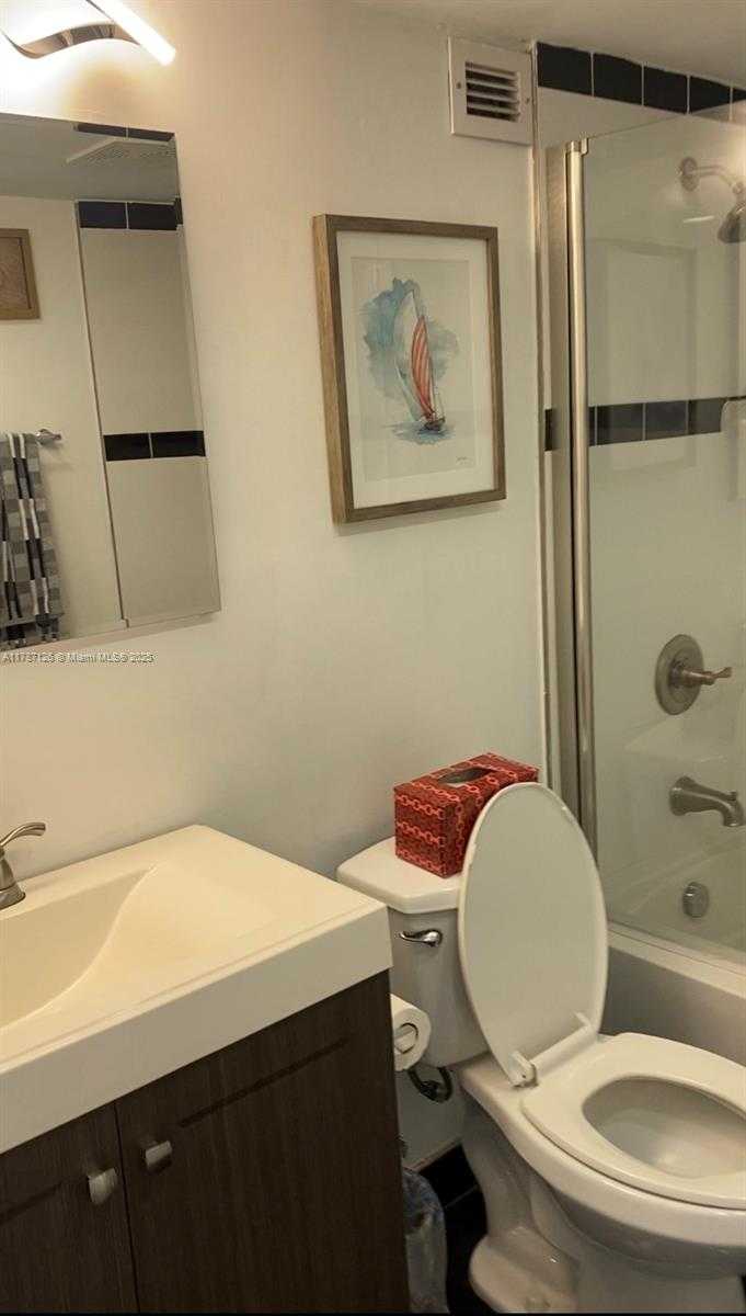 Small Image of 1600 SOUTH OCEAN DR #5A, Hollywood Number 14
