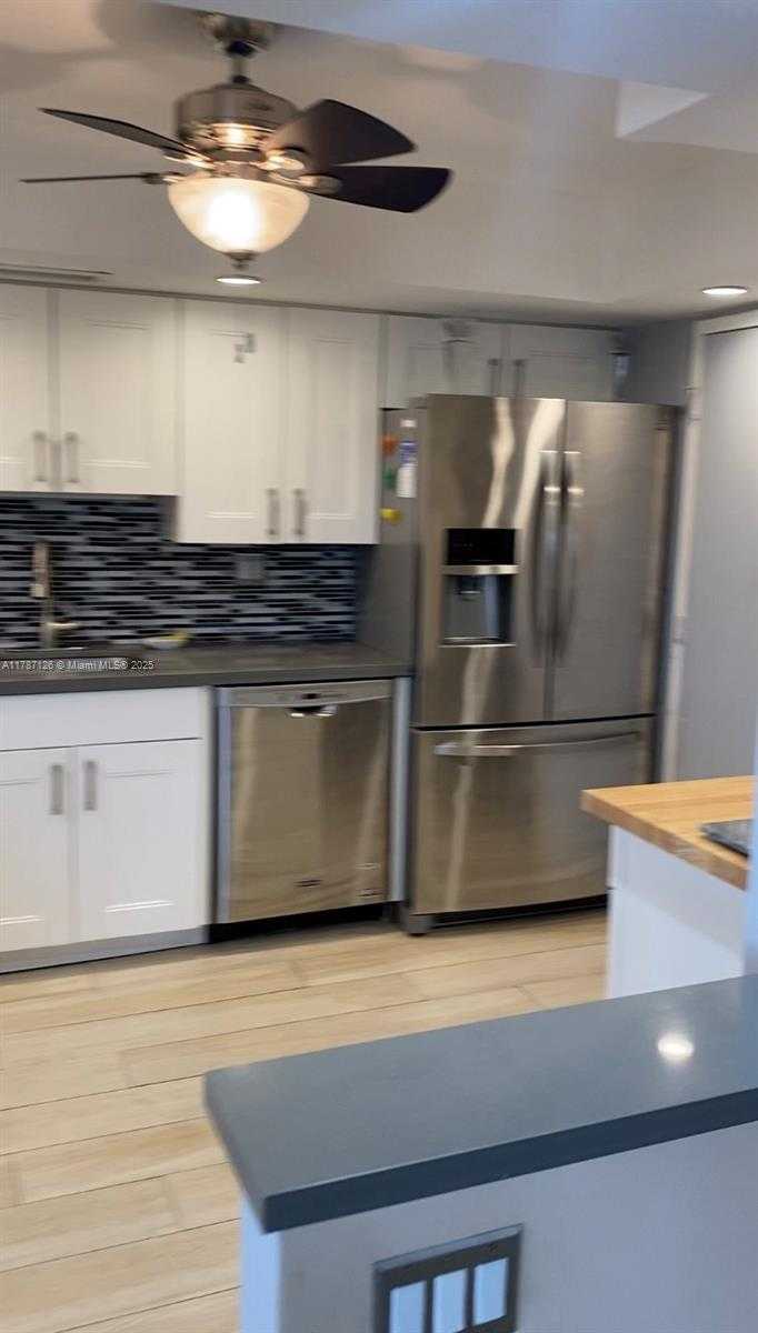 Small Image of 1600 SOUTH OCEAN DR #5A, Hollywood Number 24
