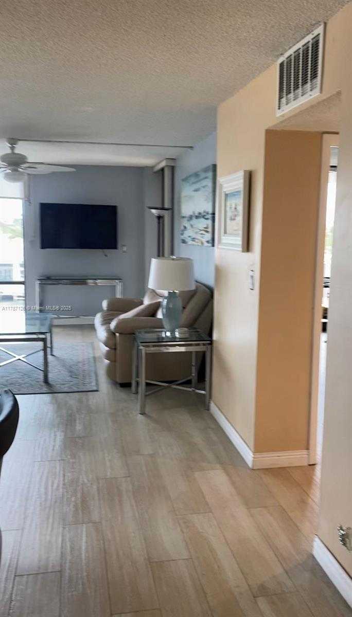 Small Image of 1600 SOUTH OCEAN DR #5A, Hollywood Number 27