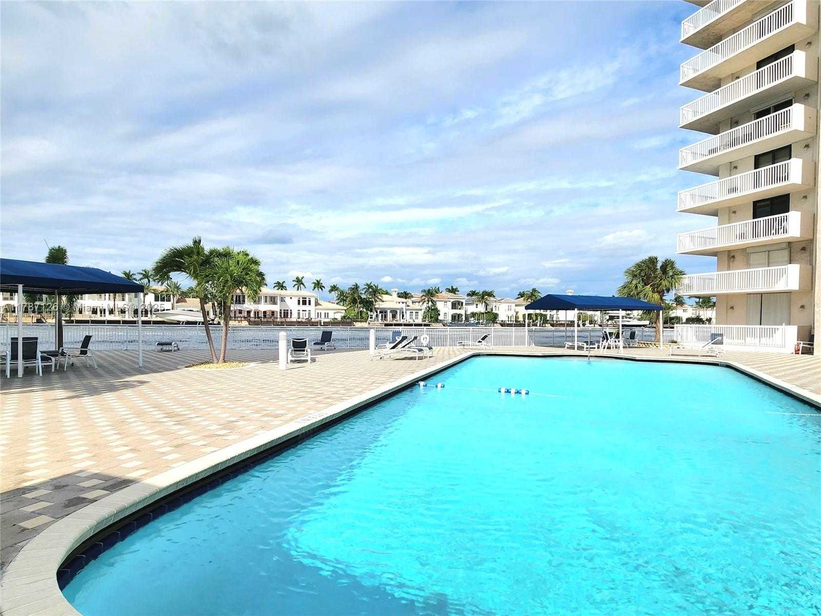 Small Image of 1600 SOUTH OCEAN DR #5A, Hollywood Number 28