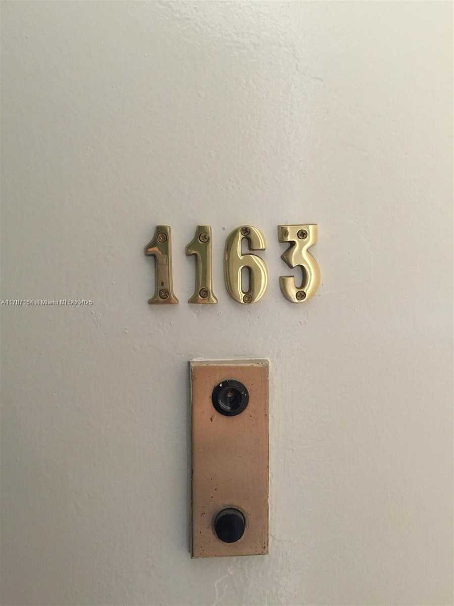 Small Image of 801 BRICKELL BAY DR #1163, Miami Number 13