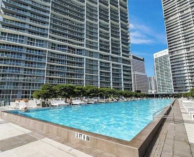 Small Image of 485 BRICKELL AVE #3911, Miami Number 29