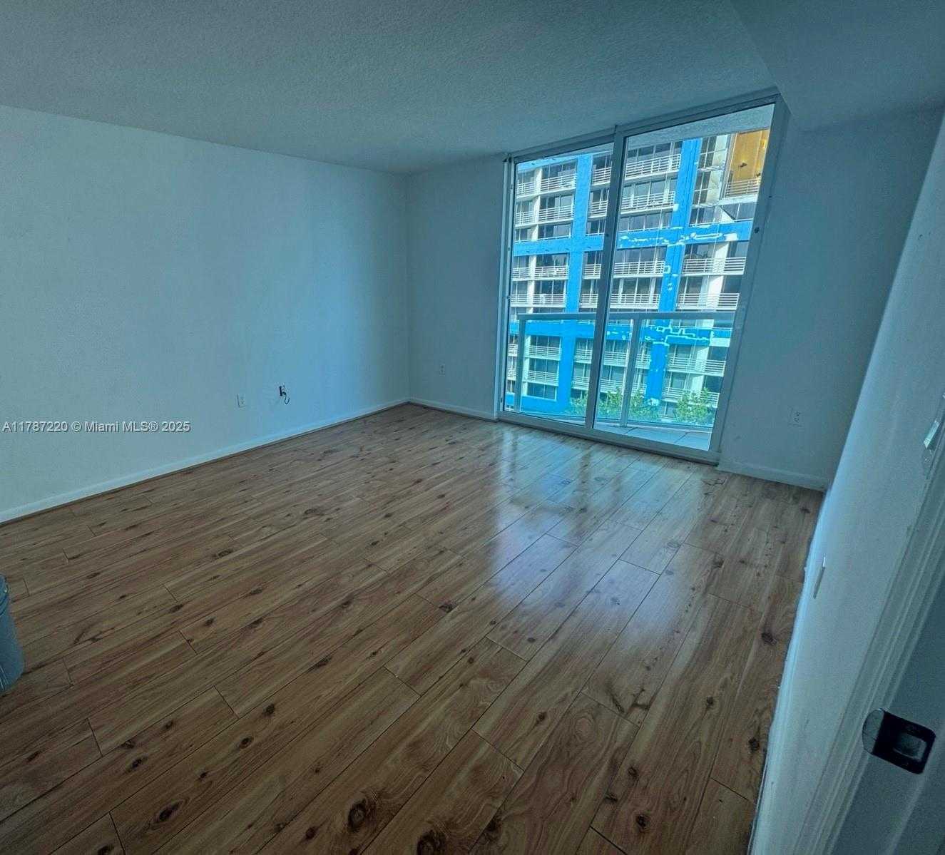Small Image of 2101 BRICKELL AVE #502, Miami Number 22