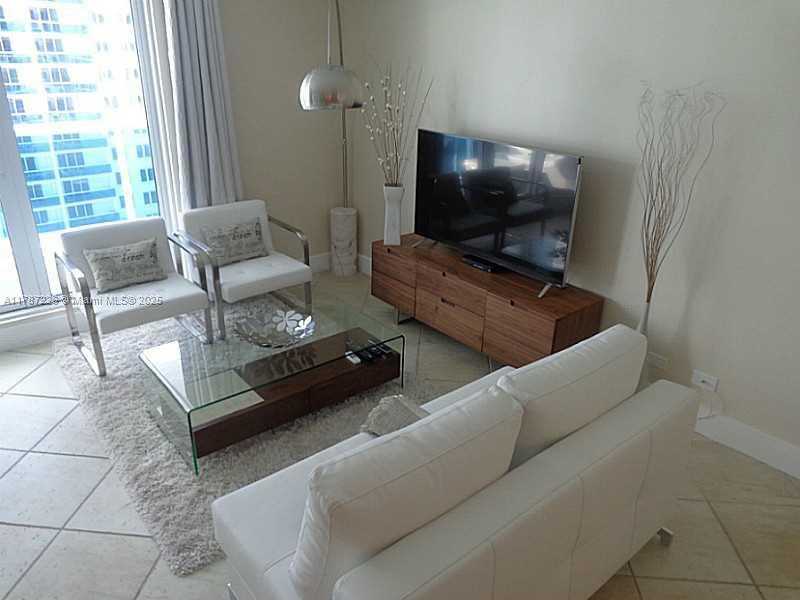 Small Image of 2301 COLLINS AV #1221 (Available Mid-May), Miami Beach Number 8