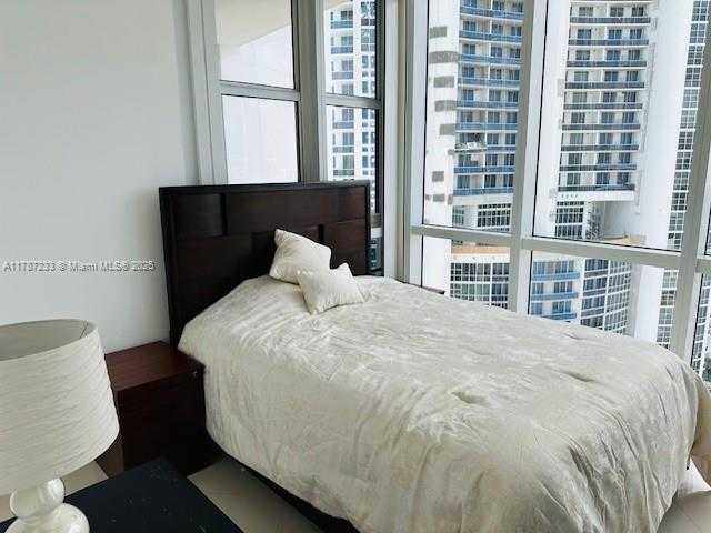 Small Image of 18201 COLLINS AVE #3407, Sunny Isles Beach Number 32