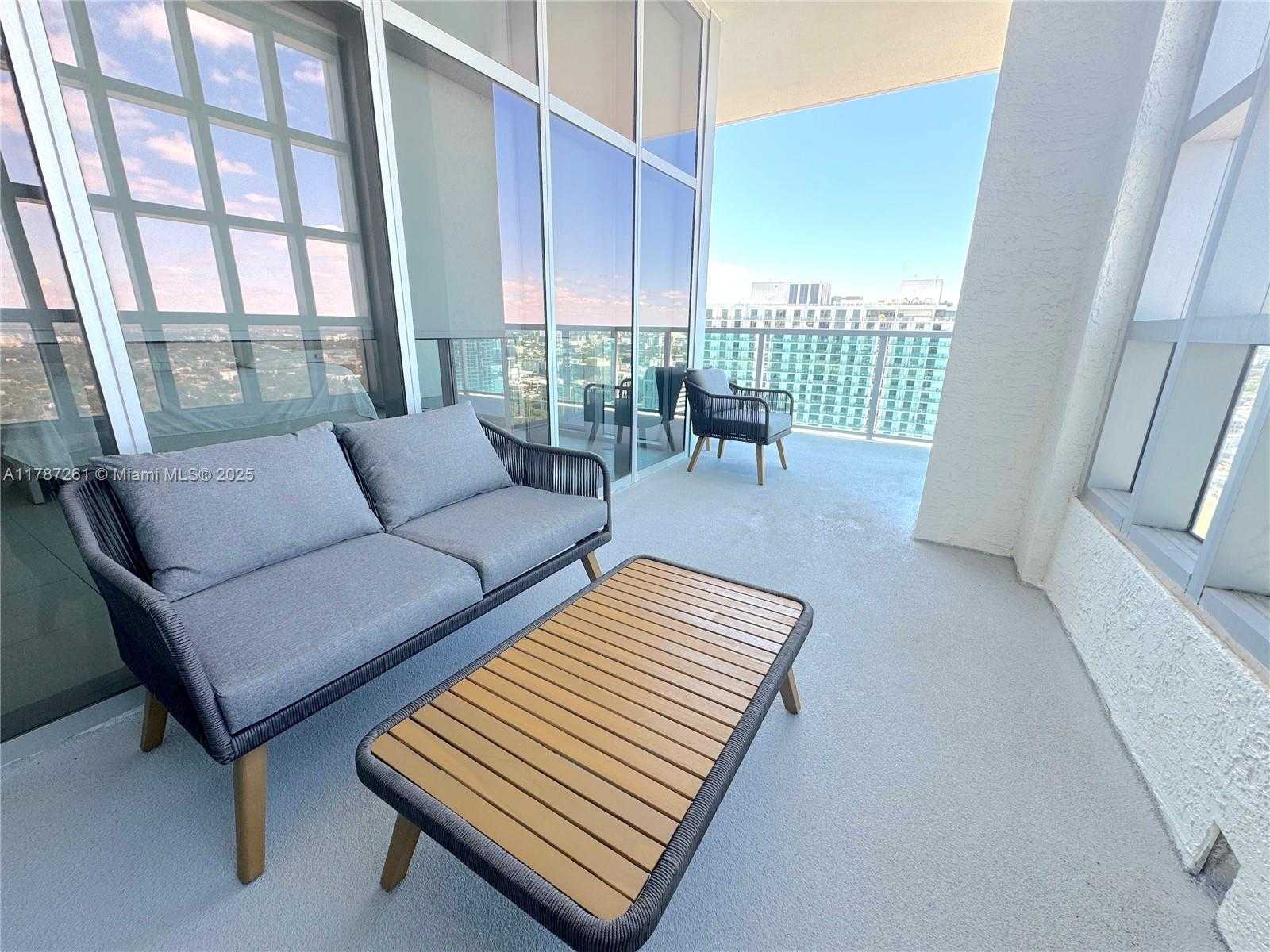Small Image of 3301 NORTH EAST 1ST AVE #H3001, Miami Number 44