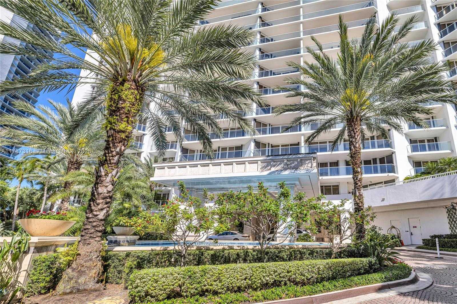 Small Image of 2600 ISLAND BLVD #1704, Aventura Number 43